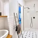 Talina - Vista E Parcheggio Privato
